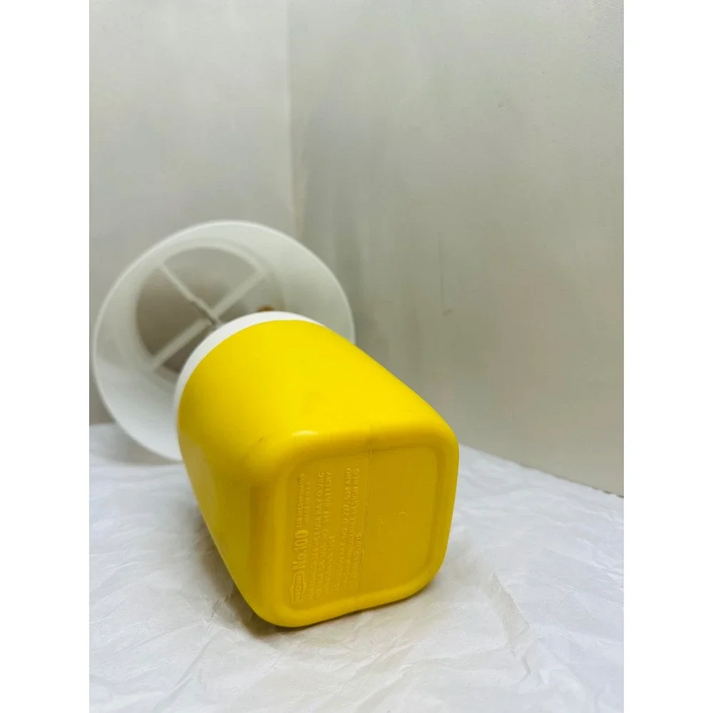 Vintage Ray-O-Vac No 100 Sportsman Lantern Battery Powered Yellow White Lamp MCM